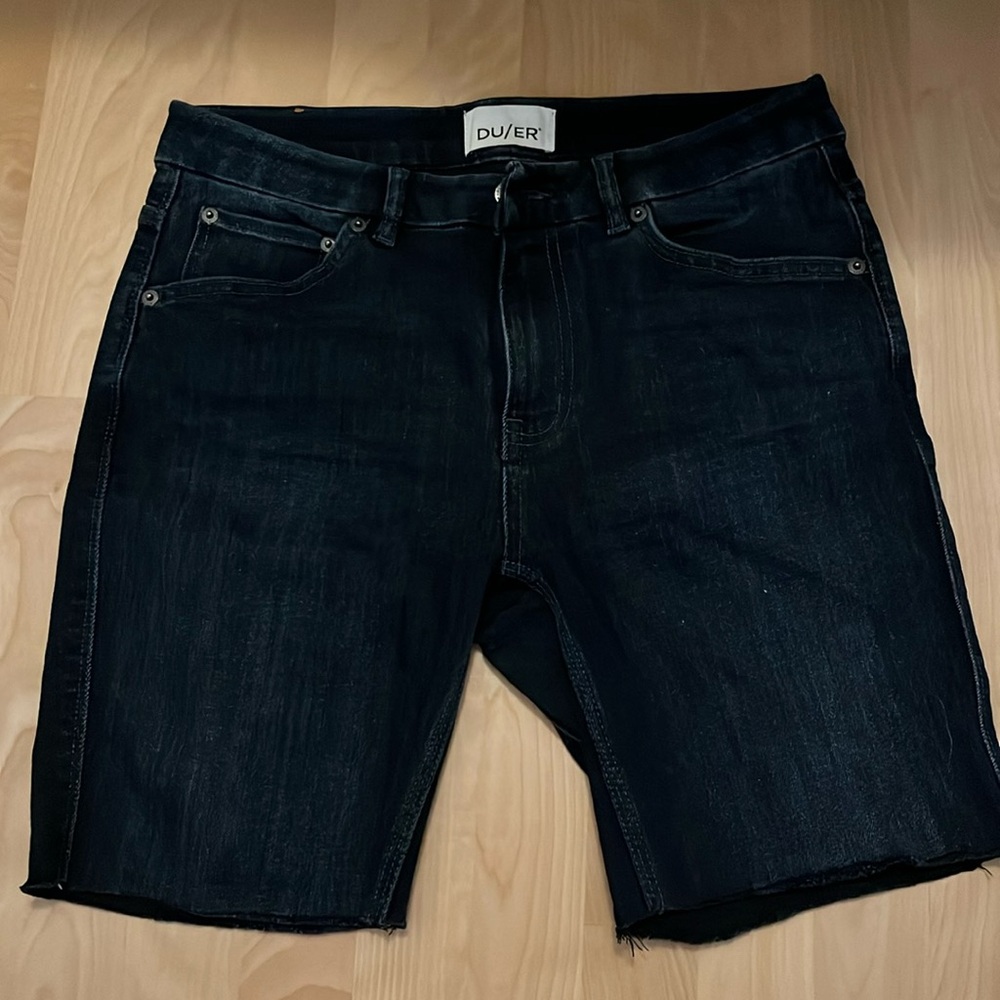 Du/er shorts size 29